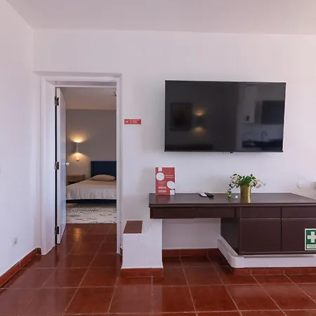 - Rua Da Oura - Oura House Apartment